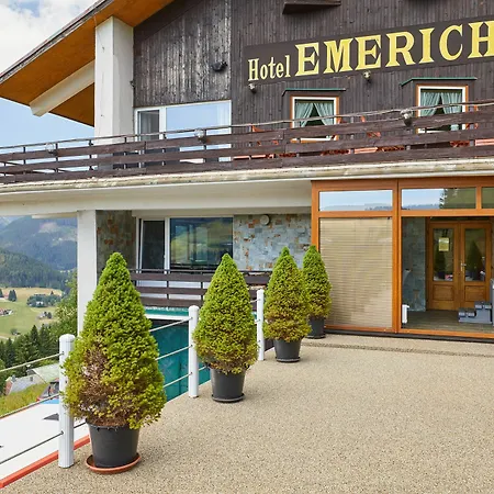 Hotell Emerich 3*